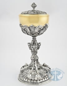 Wide Base Baroque Chalice with Paten - 049CH
