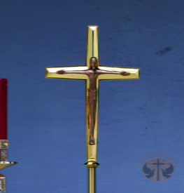 Processional Crucifix 812 by Molina