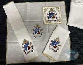 Pope Leo XIV Embroidered Altar Linen Set