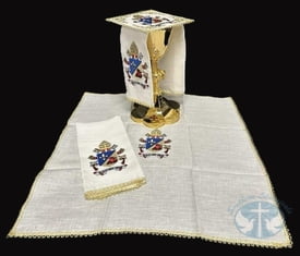 Pope Leo XIV Embroidered Altar Linen Set