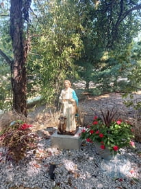 St Luke Statue - 32 Inches