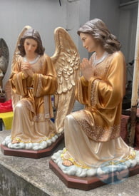 26 inch adoring angel statue