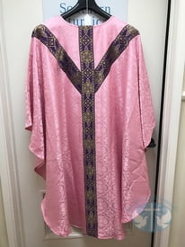 Avignon Collection Chasuble Semi Gothic Chasuble