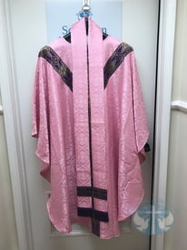 Avignon Collection Chasuble Semi Gothic Chasuble